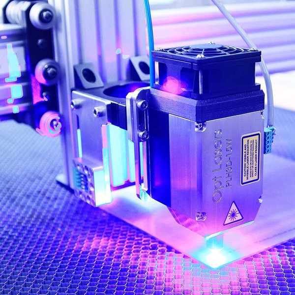 Les machines laser : flexibilité et performances optimales